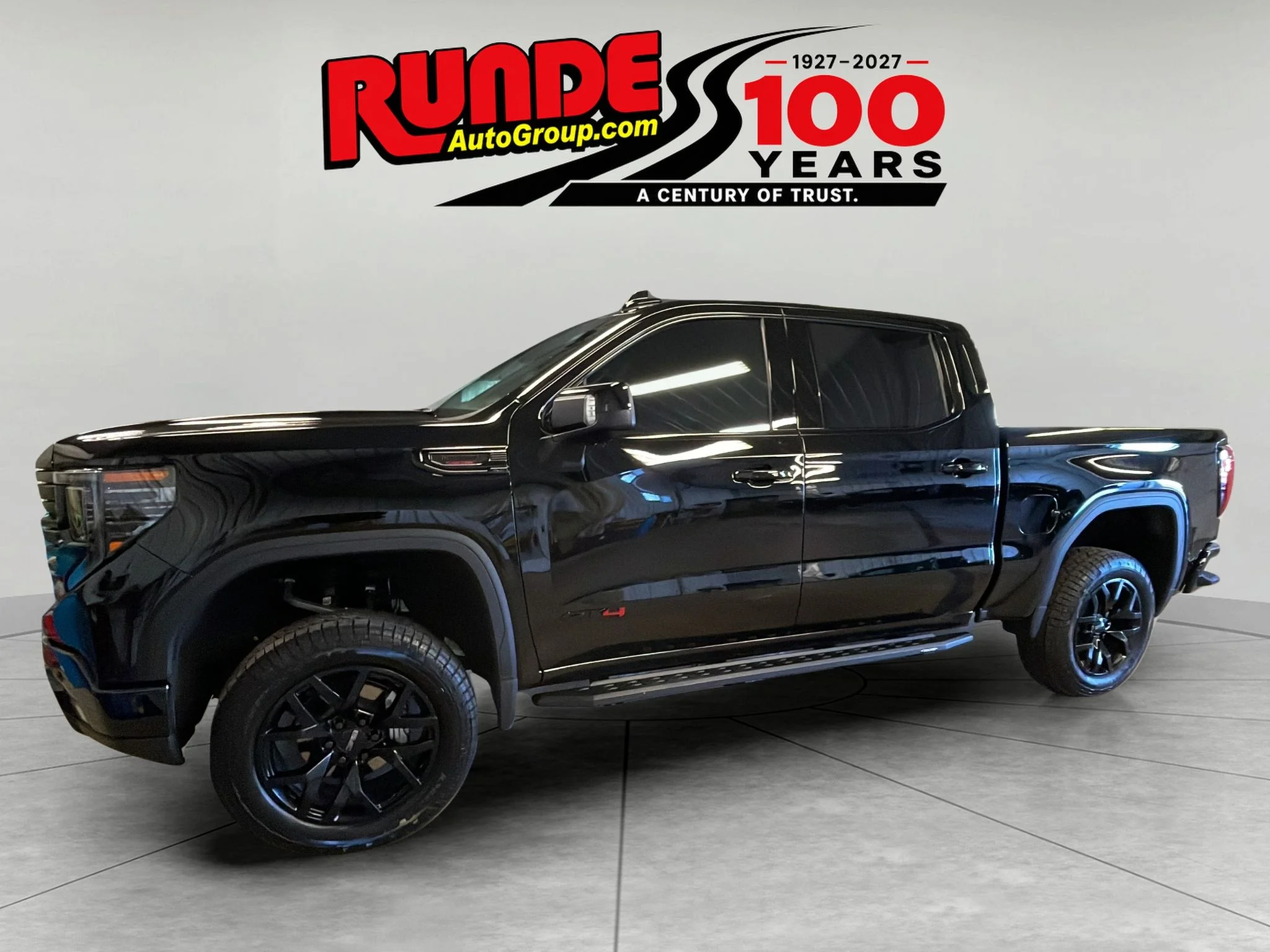 Used 2026 Onyx Black GMC AT4 image 1