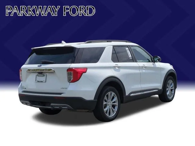 Used 2023 White Ford XLT image 5