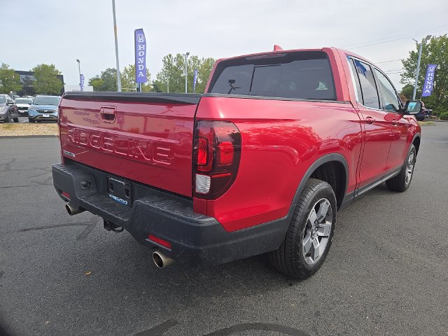 Used 2024 Radiant Red Metallic II Honda RTL image 6