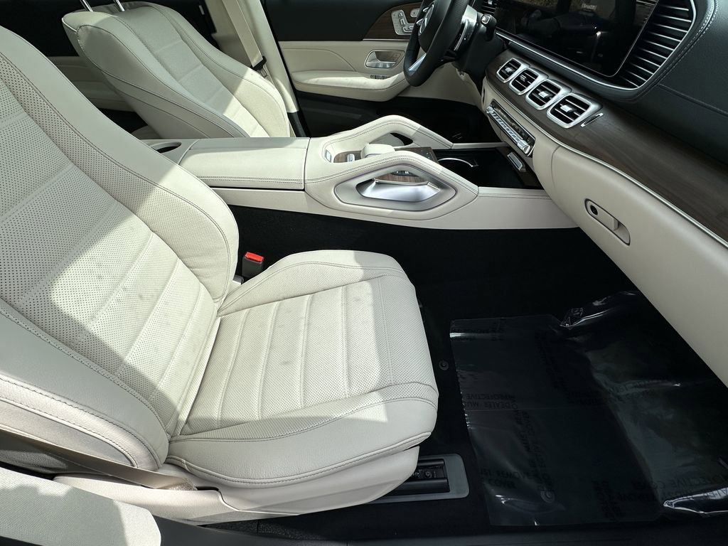 New 2026 Obsidian Black Metallic Mercedes-Benz GLS 450 image 54