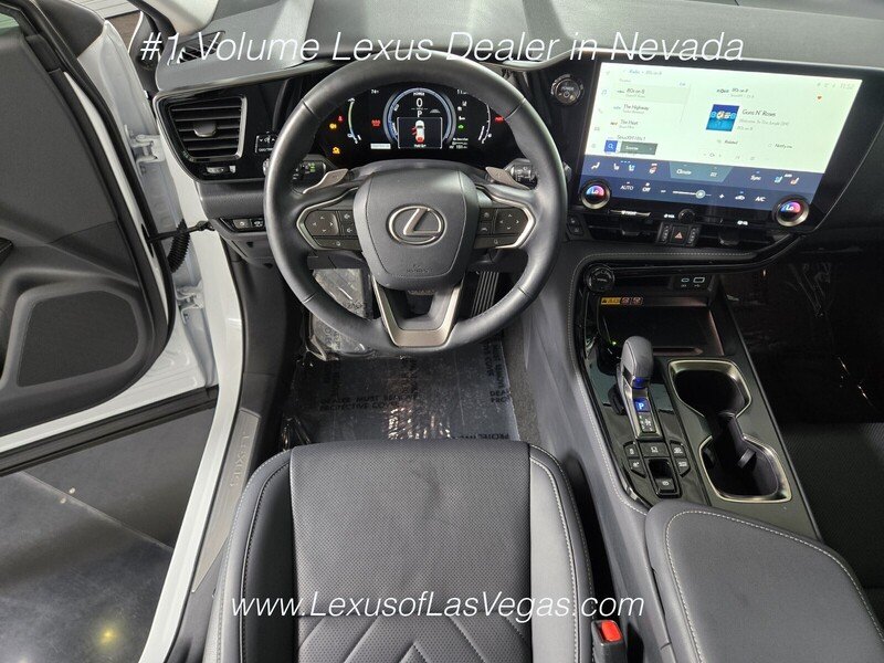 2026 Lexus NX 450h+ Luxury - Photo 13