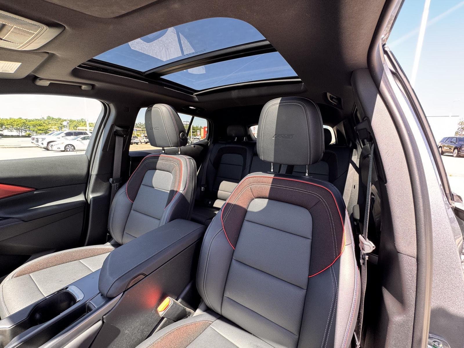 2026 Chevrolet Equinox EV RS - Photo 30