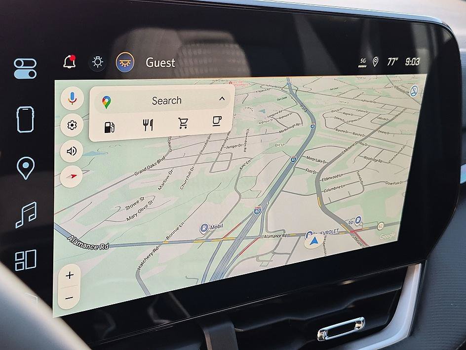 2027 Chevrolet Equinox LT - Photo 23