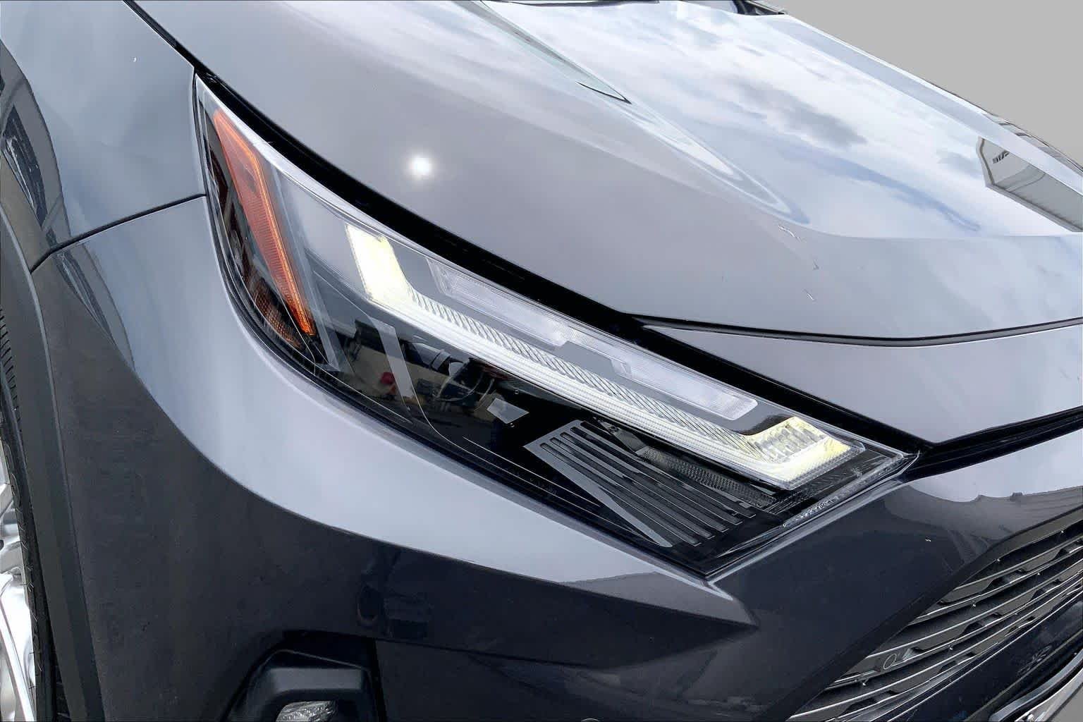 Used 2025 Magnetic Gray Metallic Toyota Limited image 28