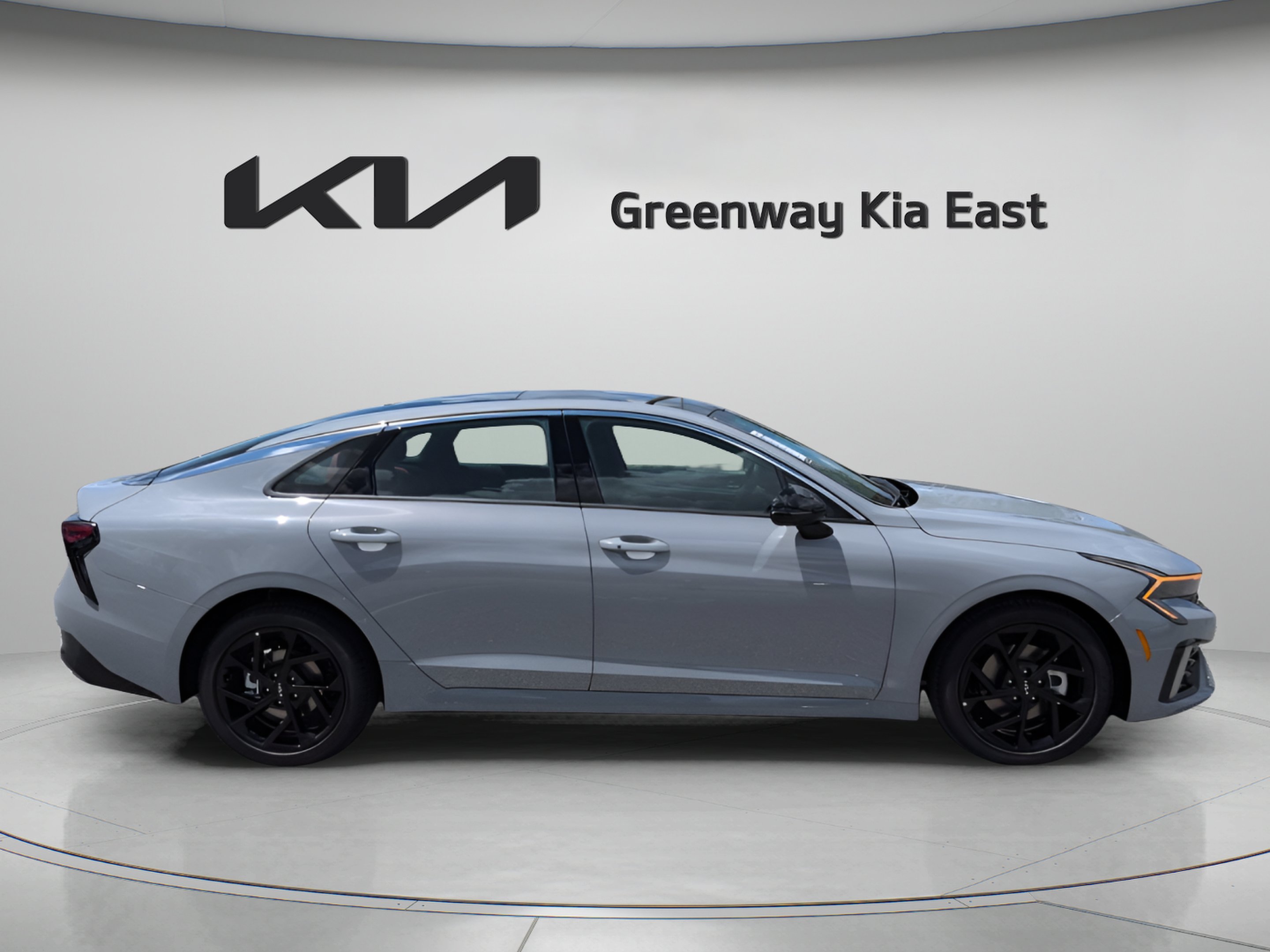 New 2026 Wolf Gray Kia GT-Line image 4