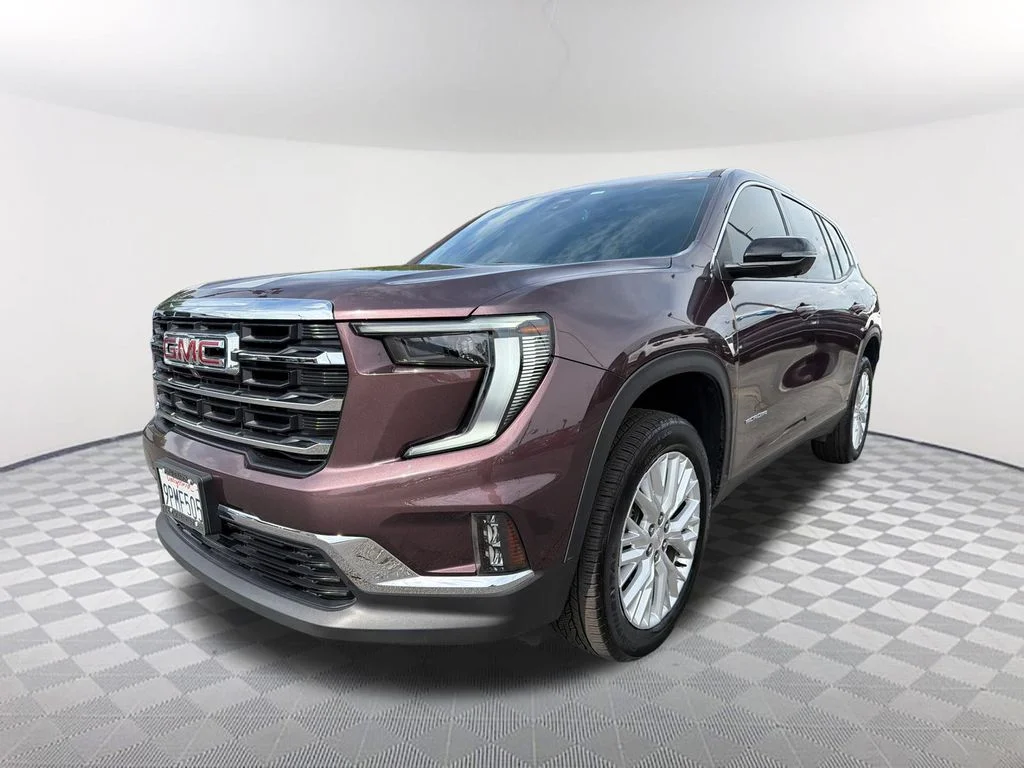 Used 2024 Brown GMC Elevation image 1