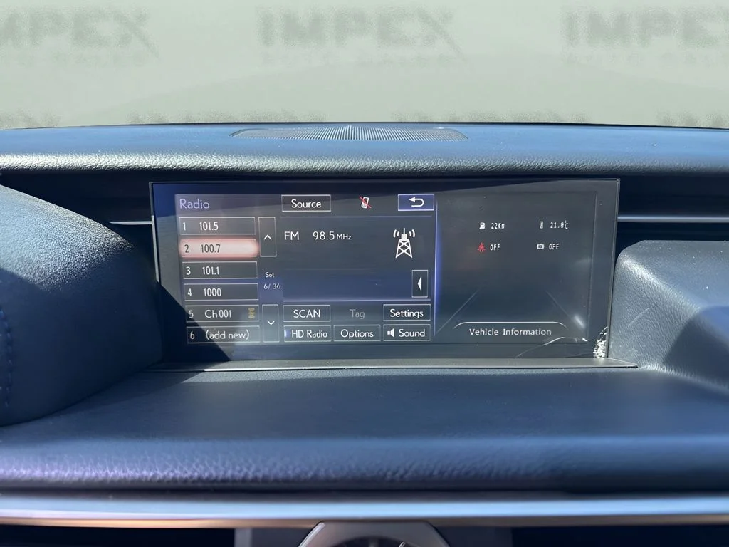 Used 2015 Red Lexus F image 18