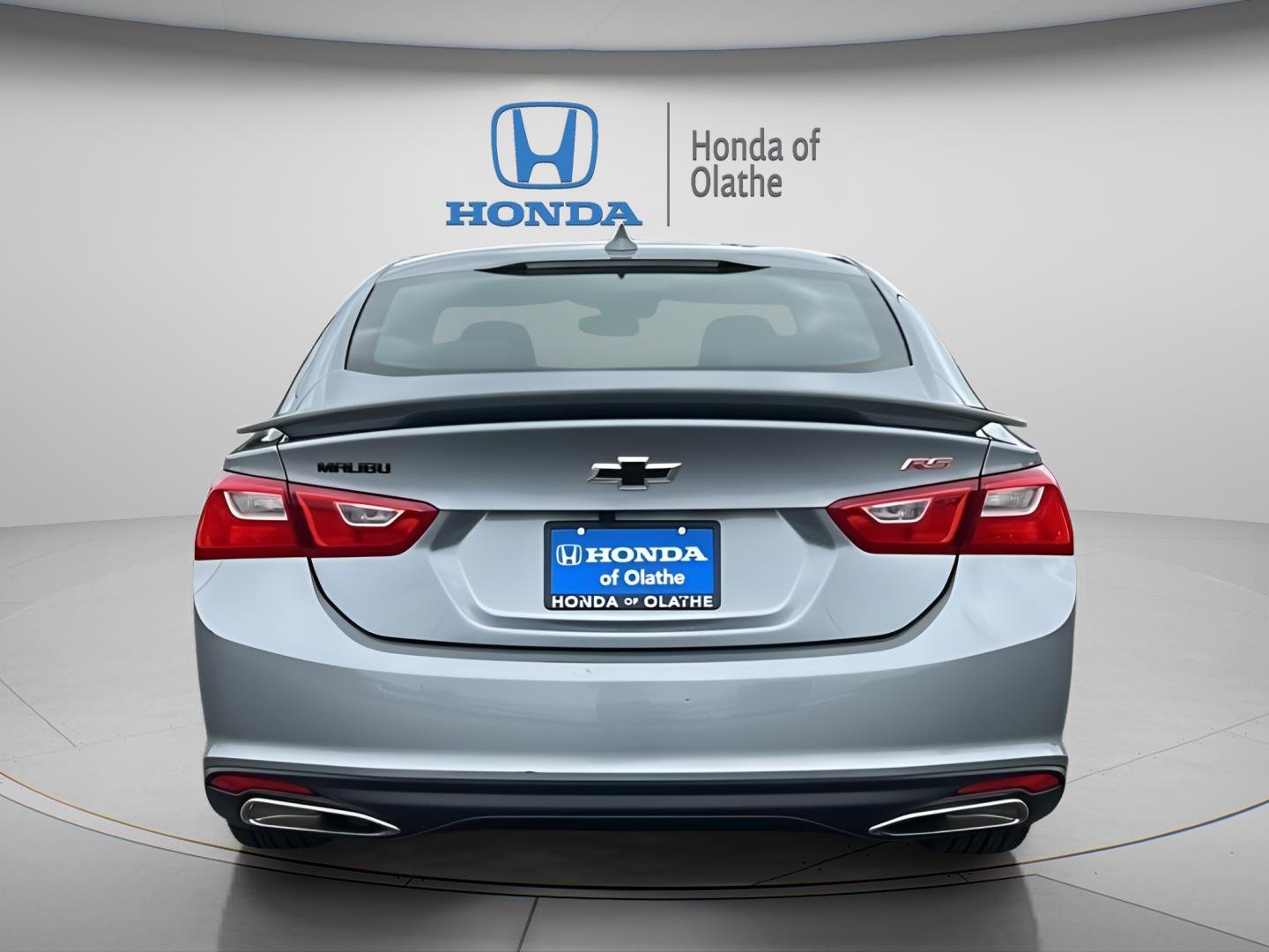 Used 2023 Sterling Gray Metallic Chevrolet RS image 4