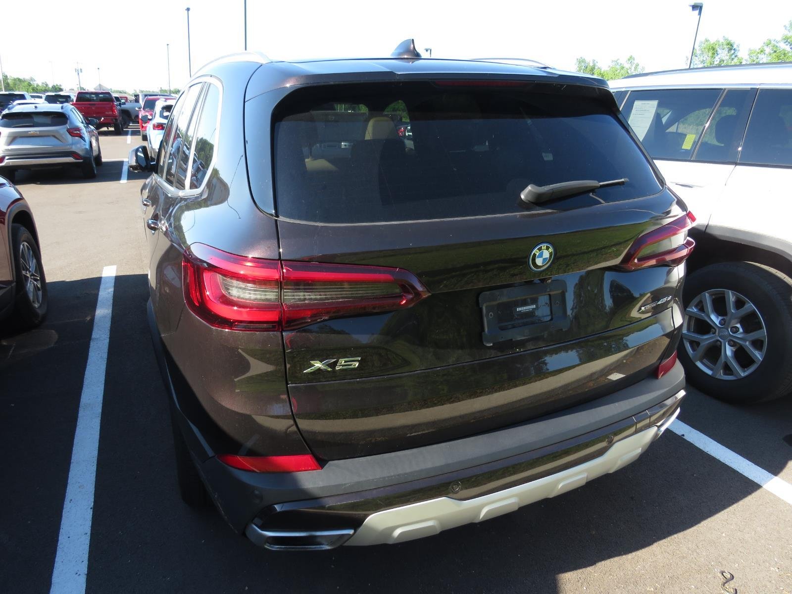 Used 2022  BMW  image 13