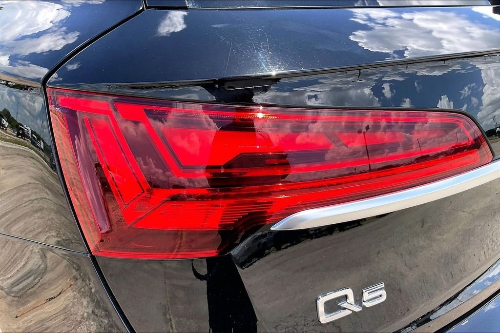 Used 2021 Brilliant Black Audi 45 Premium Plus image 20