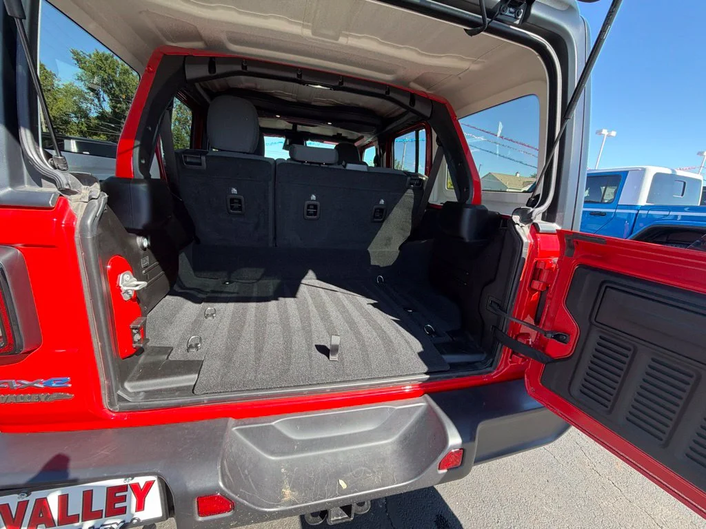 Certified Used 2025 Red Jeep Willys 4xe image 37