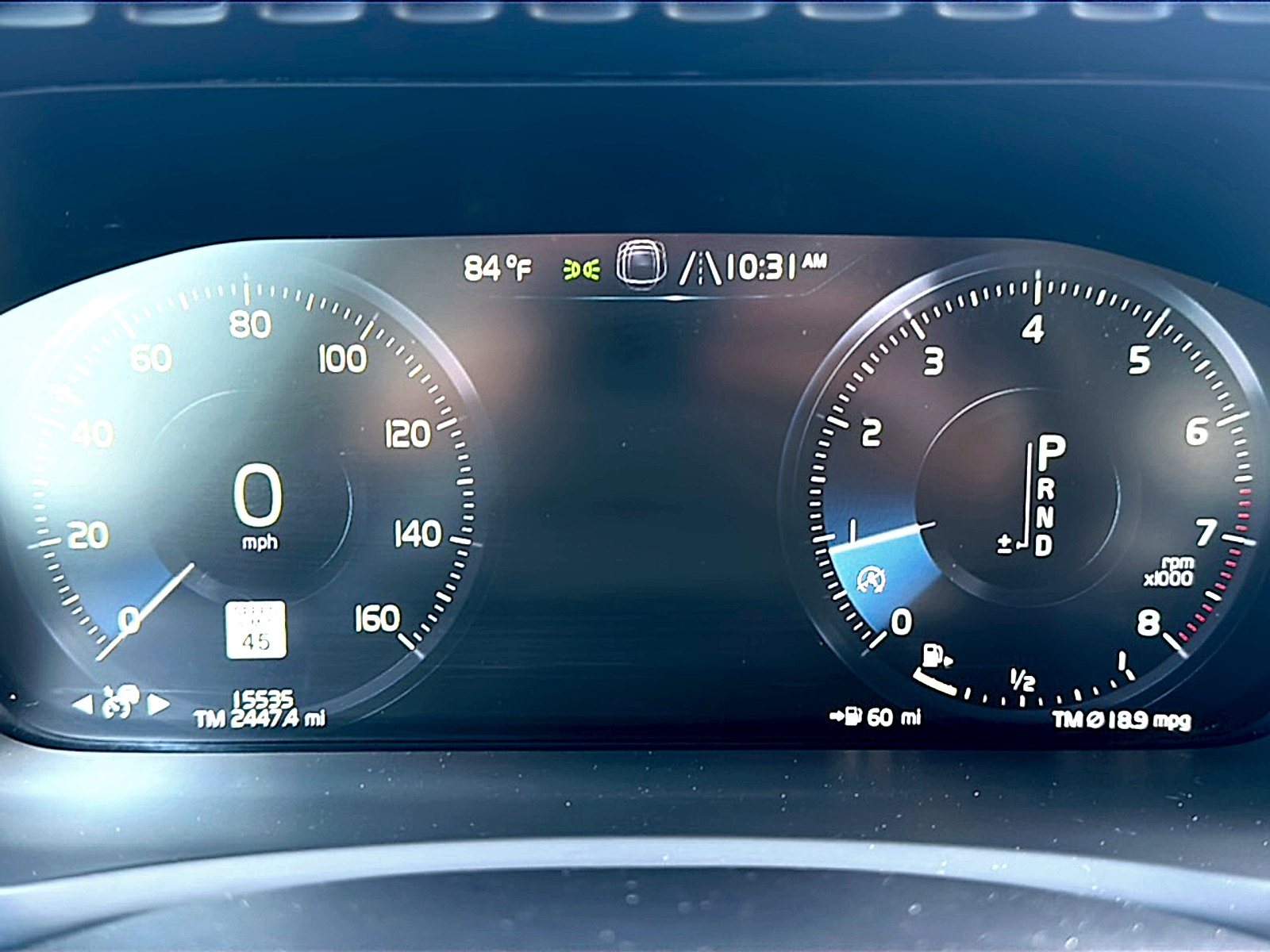 Used 2022 Onyx Black Metallic Volvo T5 Momentum 7 Passenger image 28