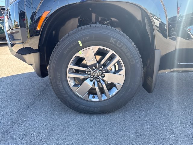 New 2027 Super Black Nissan Crew Cab SV image 10