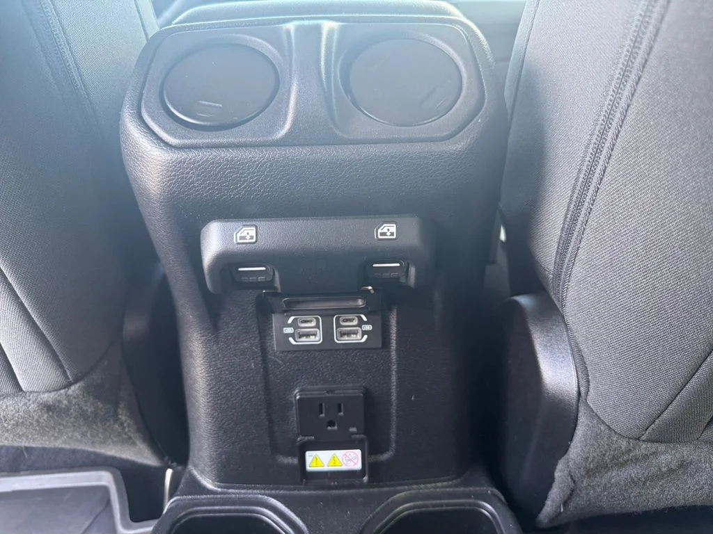 Used 2023 Black Jeep Sahara image 24