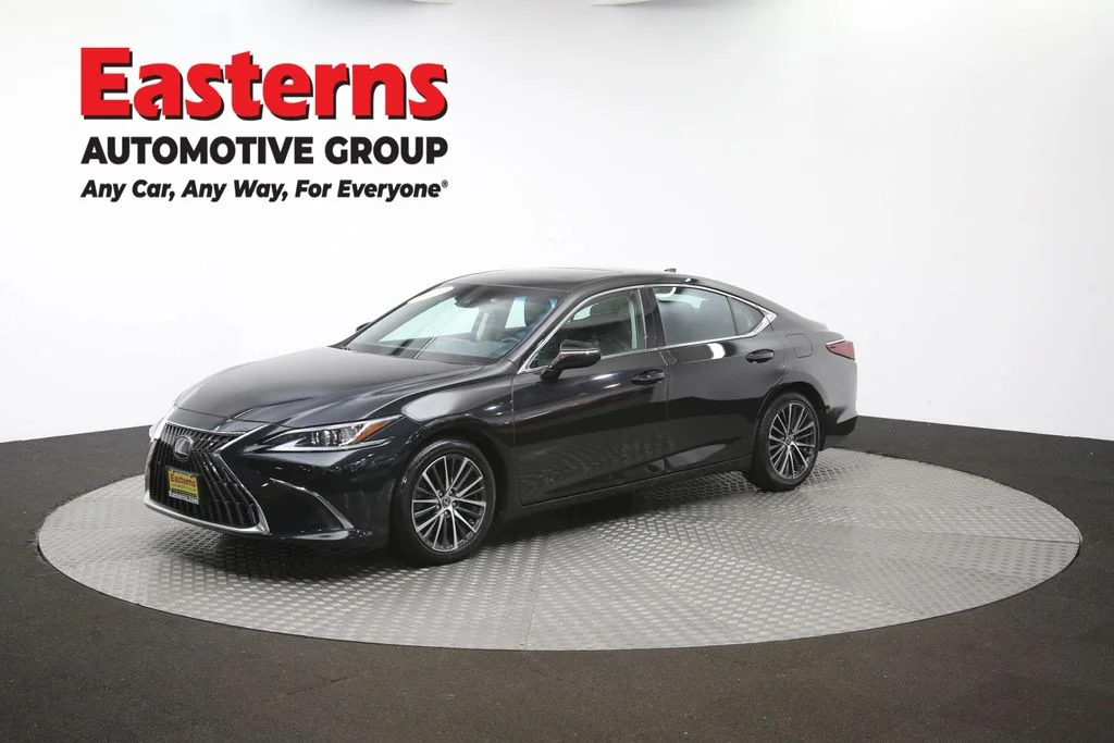 Used 2023 Black Lexus 350 image 59