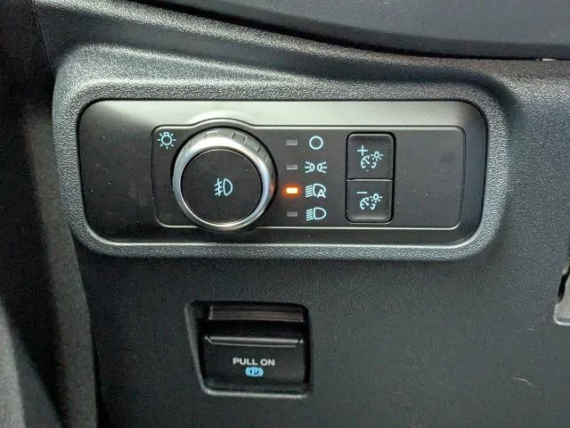 New 2026 Velocity Blue Metallic Ford Badlands® image 48