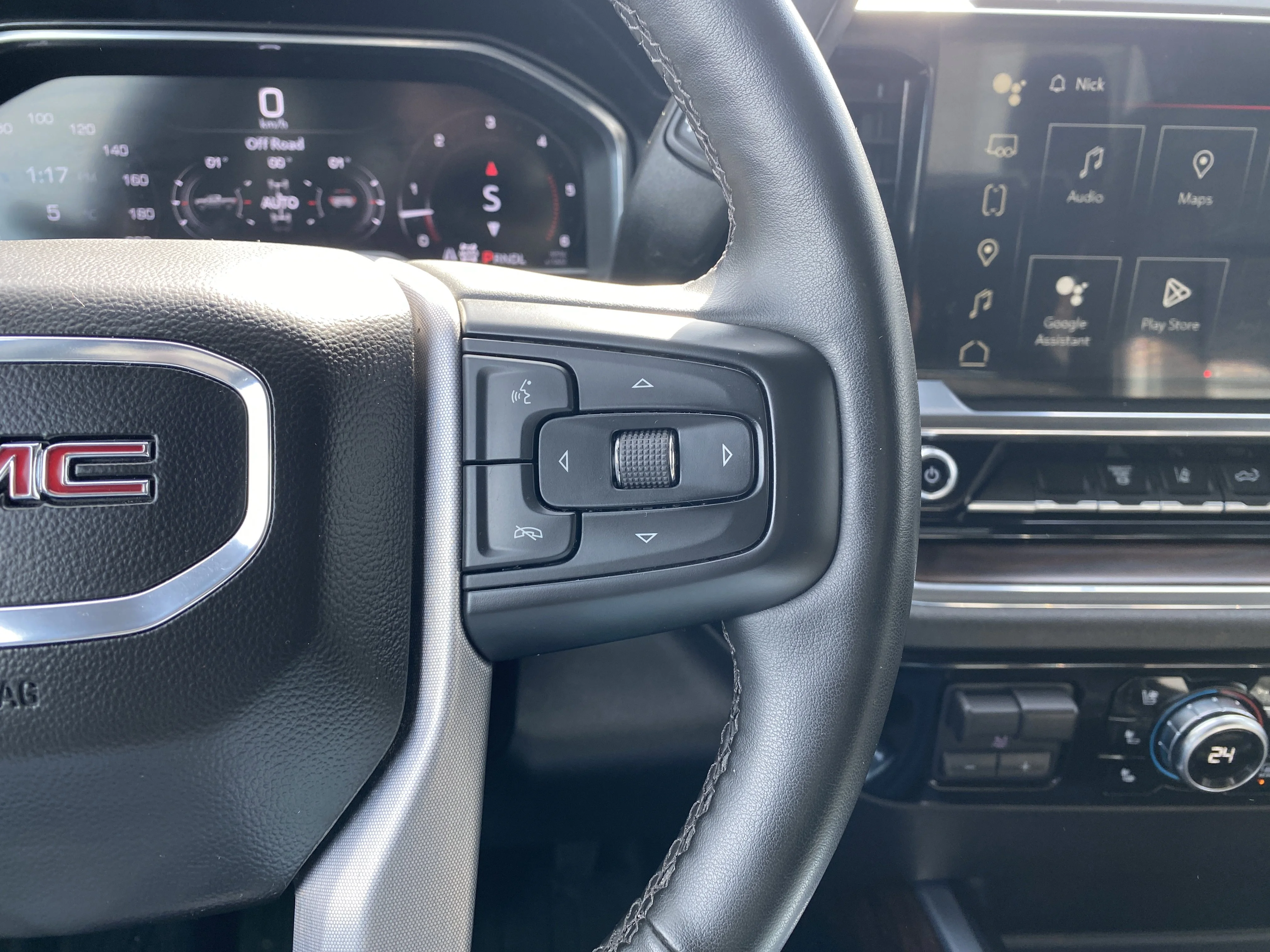 Certified Used 2024 Summit White GMC Crew Cab SLT image 13
