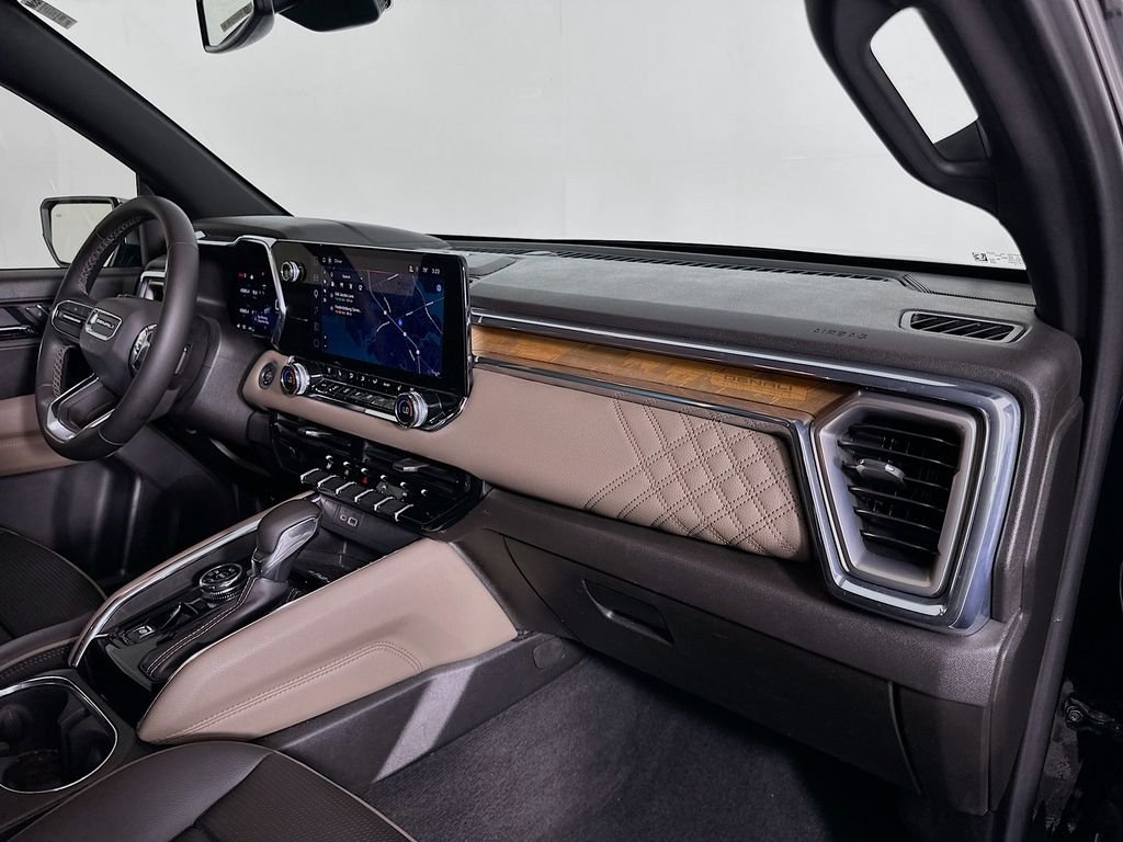 Used 2025 Black GMC Denali image 30