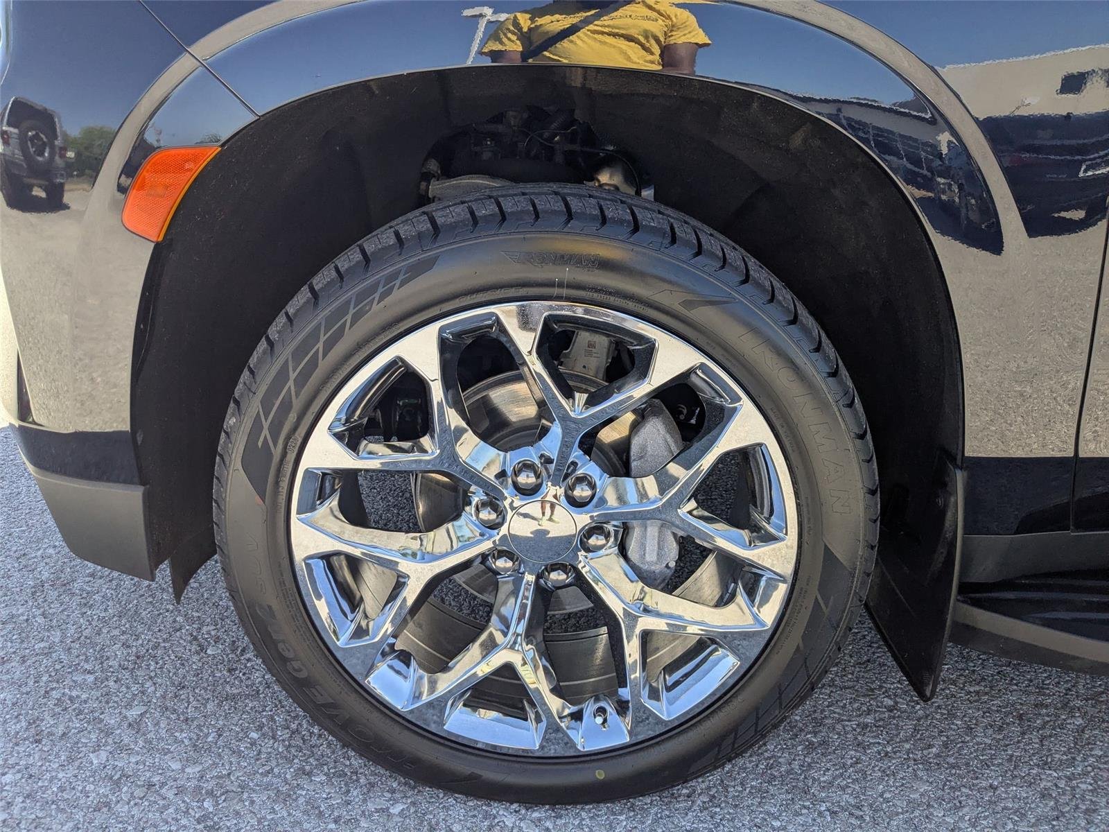 Used 2023 Midnight Blue Metallic Chevrolet Premier image 9