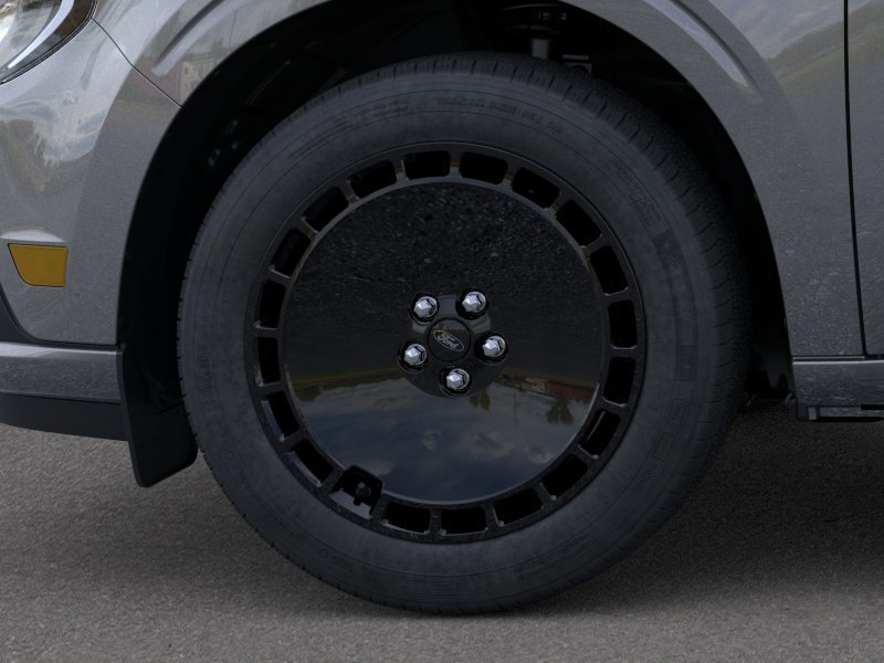 New 2026 Carbonized Gray Metallic Ford Maverick Lobo™ image 20