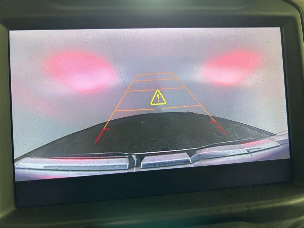 Used 2021 White Frost GMC Denali image 4