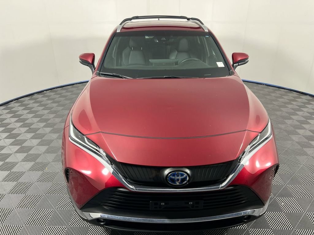 Used 2024 Red Toyota XLE image 5
