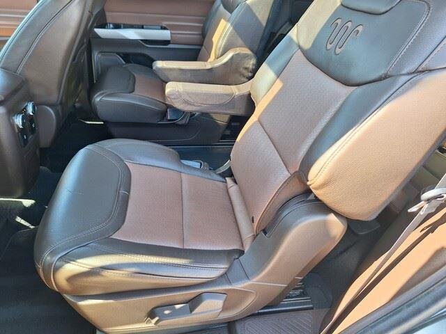 Used 2022 Forged Green Metallic Ford King Ranch image 26