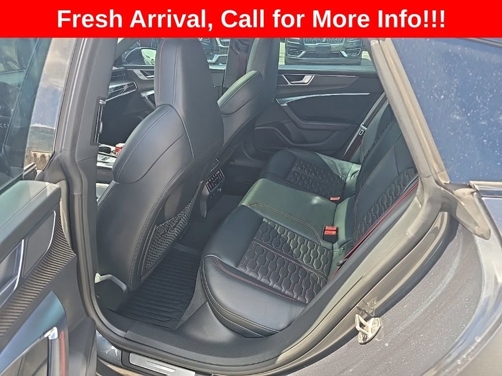 Used 2021  Audi 4.0 TFSI quattro image 12