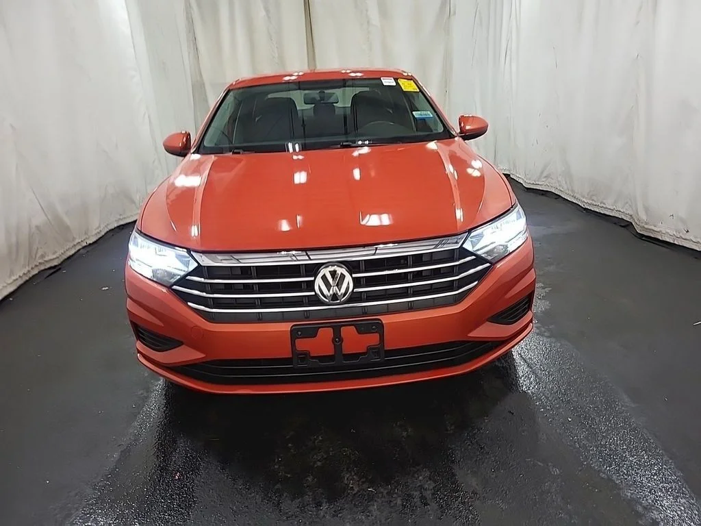 Used 2019 Orange Volkswagen 1.4T S image 2