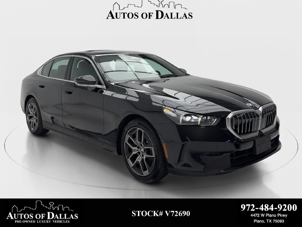 Used 2026 Black BMW 530i xDrive image 1
