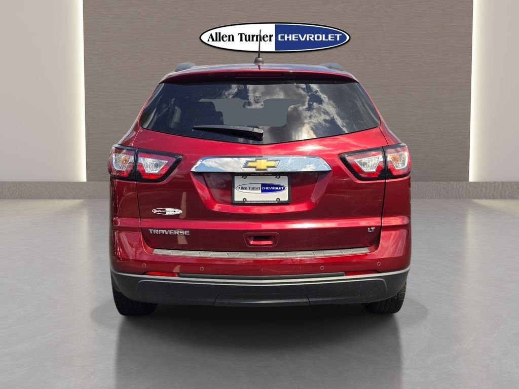 Used 2017 Red Chevrolet 2LT image 8