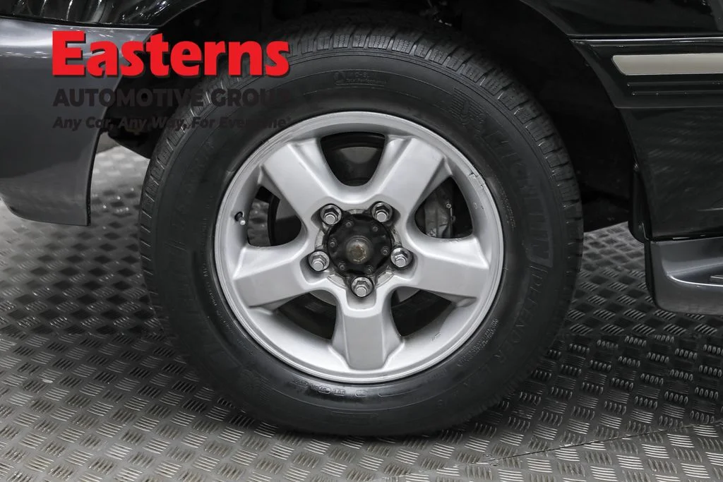Used 2005 Black Toyota Base image 35