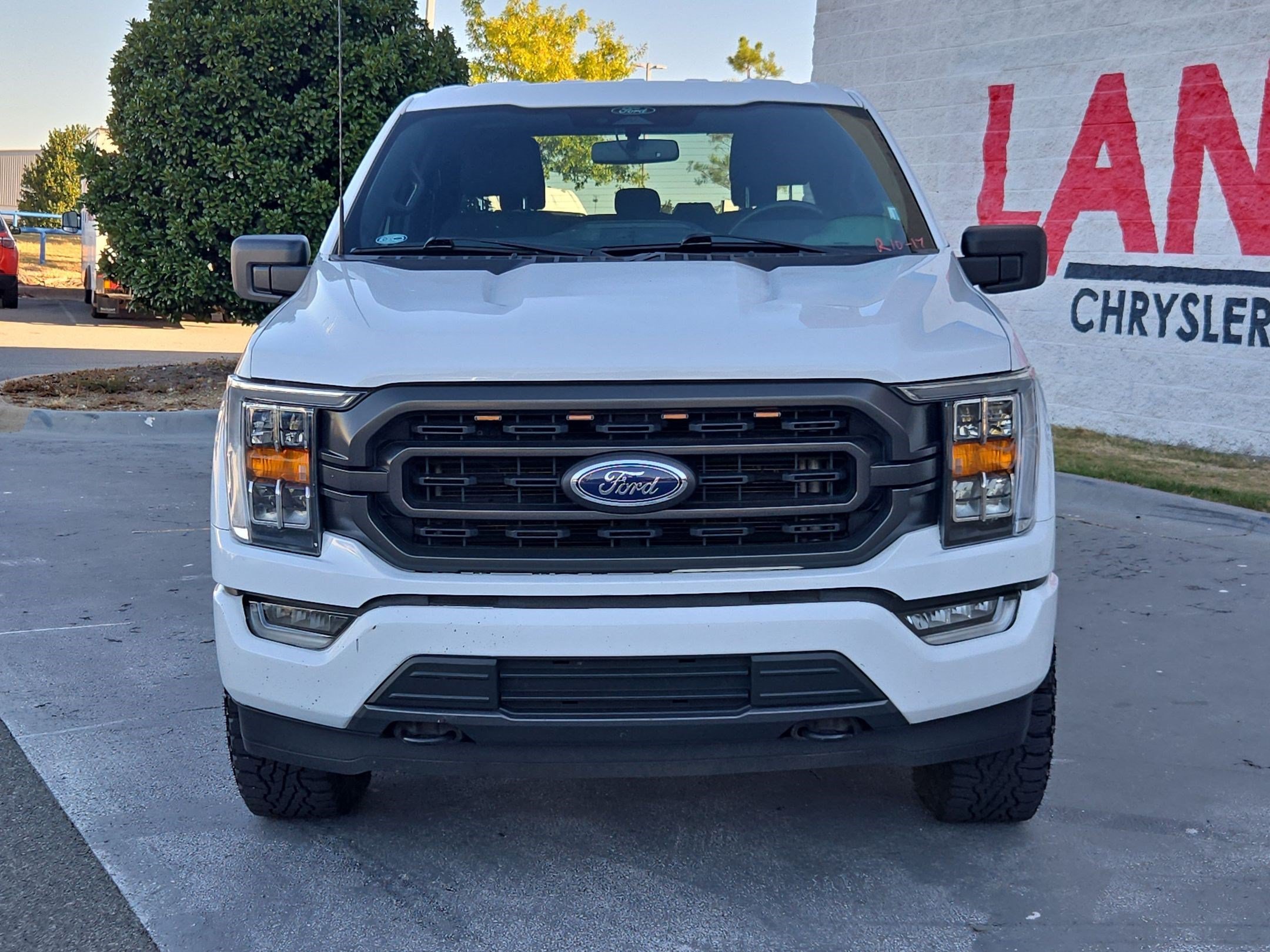 Used 2022 Ford F-150 XLT with VIN 1FTFW1E56NKE88899 for sale in Little Rock