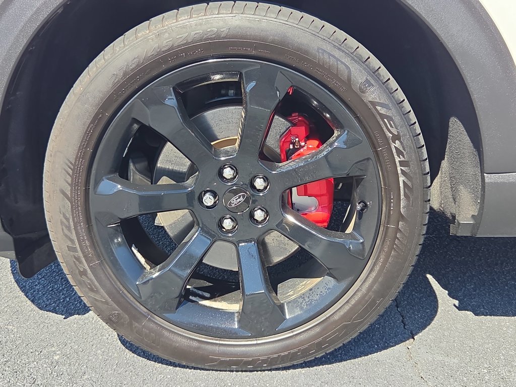2024 Ford Explorer ST - Photo 9