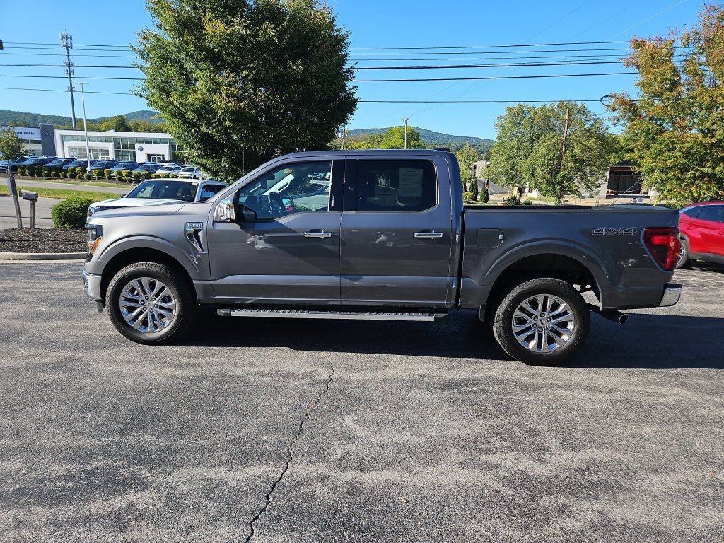Used 2024 Gray Ford XLT image 2