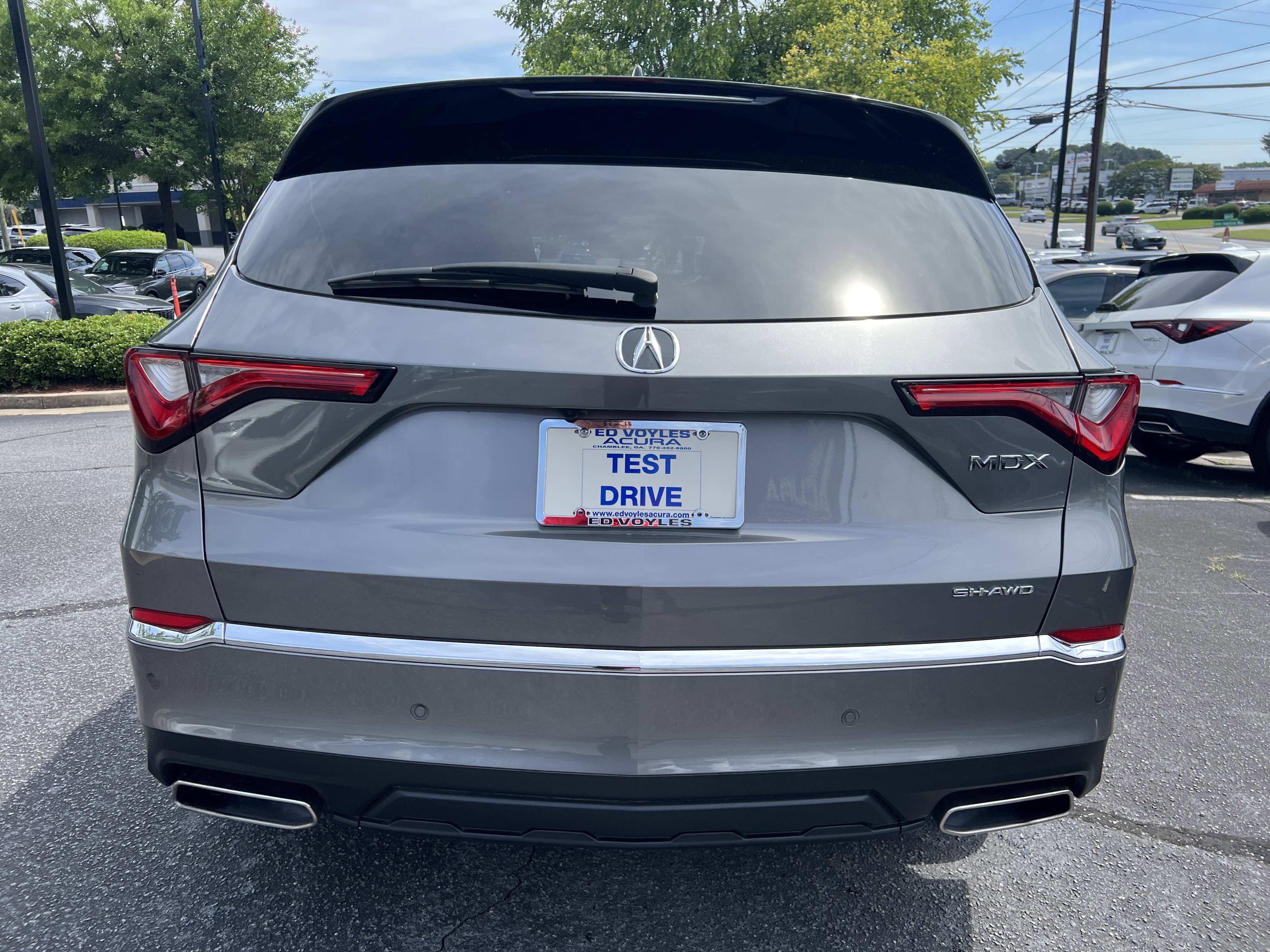 Used 2023 Liquid Carbon Metallic Acura w/Technology Package image 4