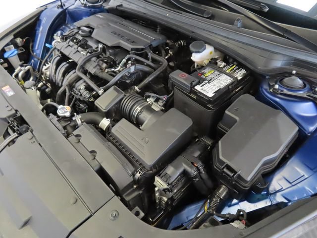 Used 2025 Deep Sea Blue Kia LXS image 34