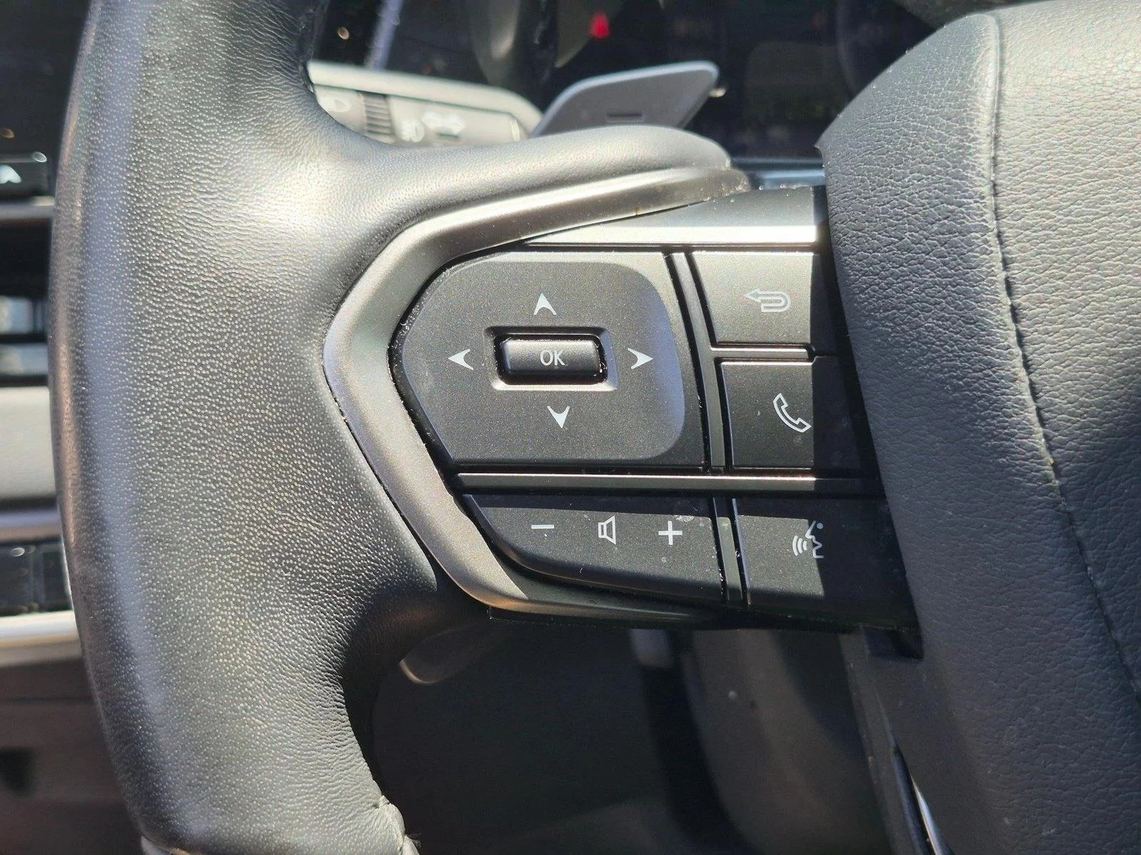 Certified Used 2024 Copper Crest Lexus RX 350 image 10