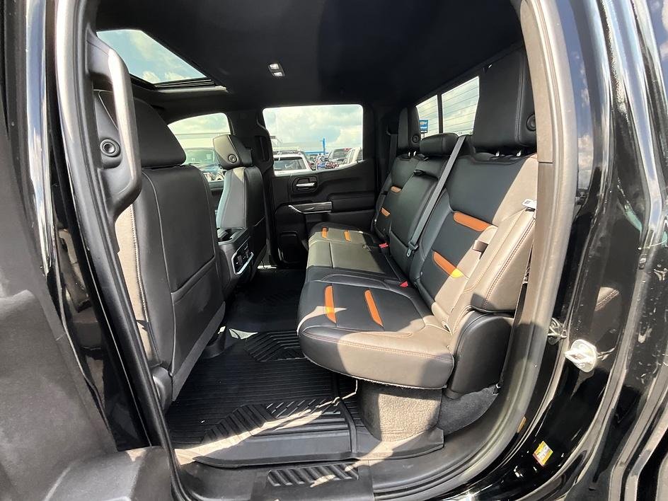 Used 2020 Black GMC AT4 image 34