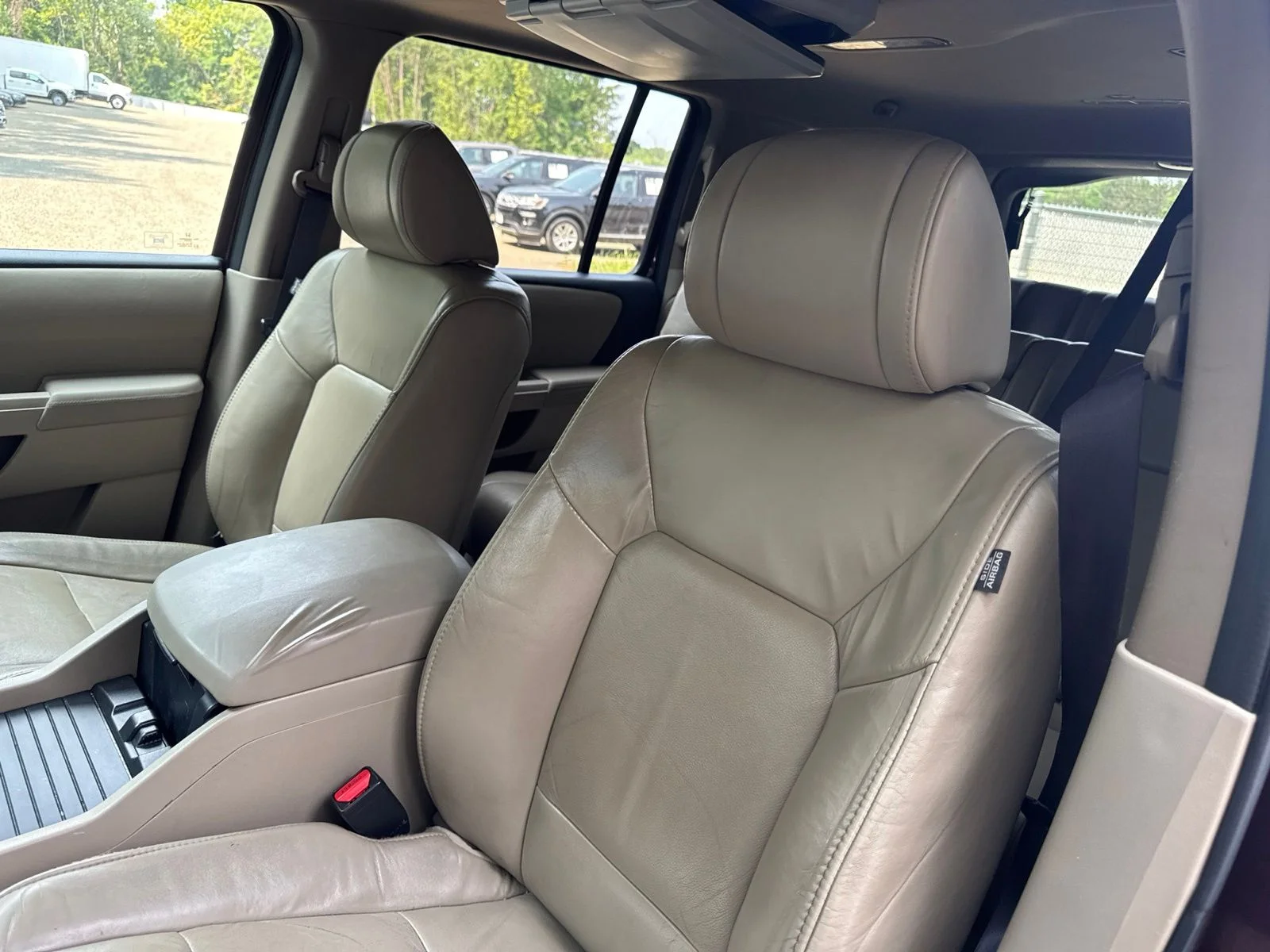 Used 2011  Honda EX-L image 33