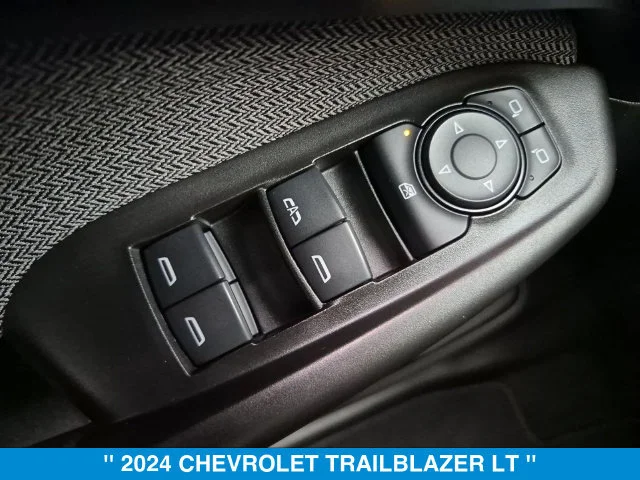 2024 Chevrolet TrailBlazer LT - Photo 12