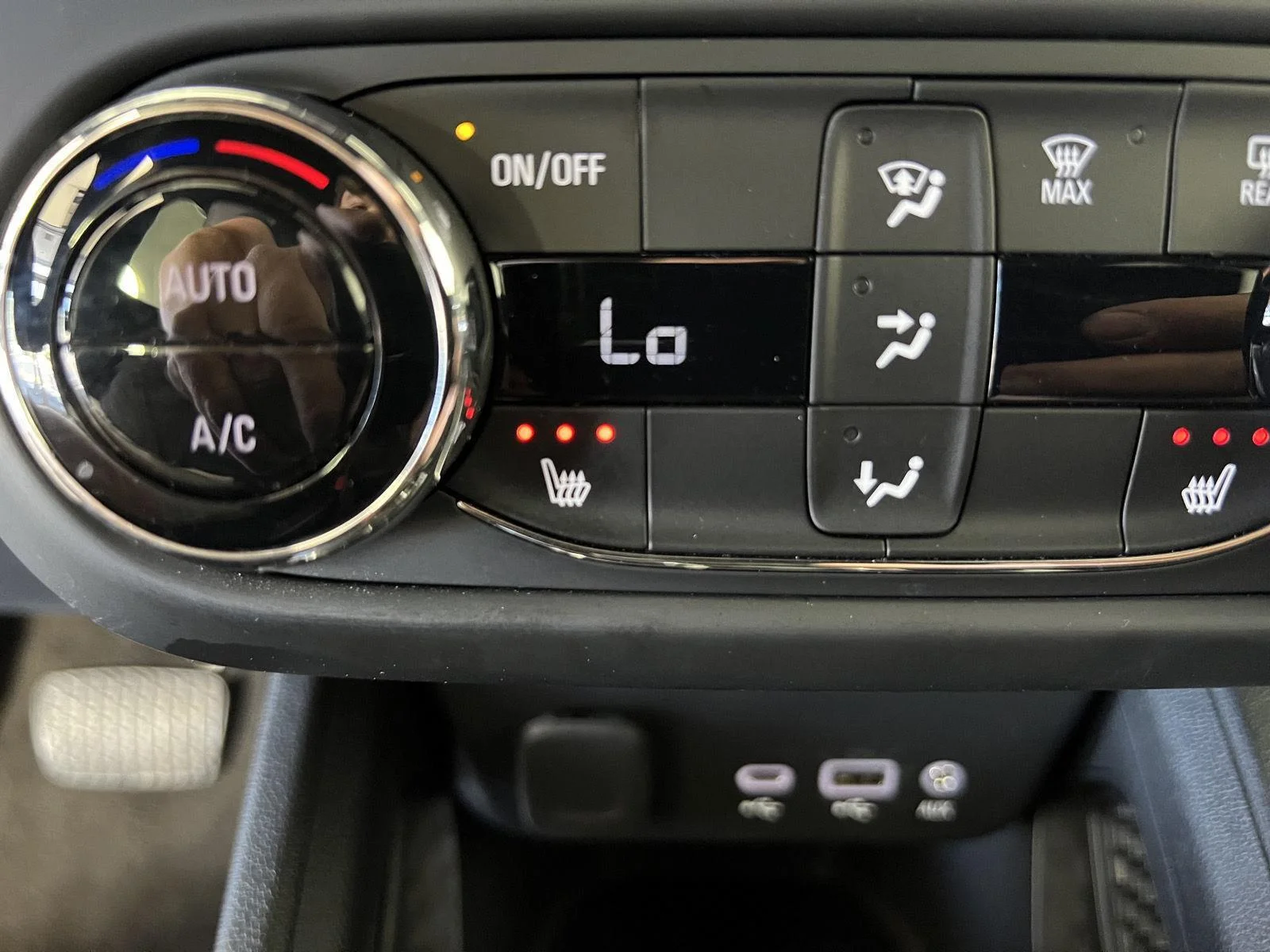Used 2023 Mosaic Black Metallic Chevrolet RS image 16