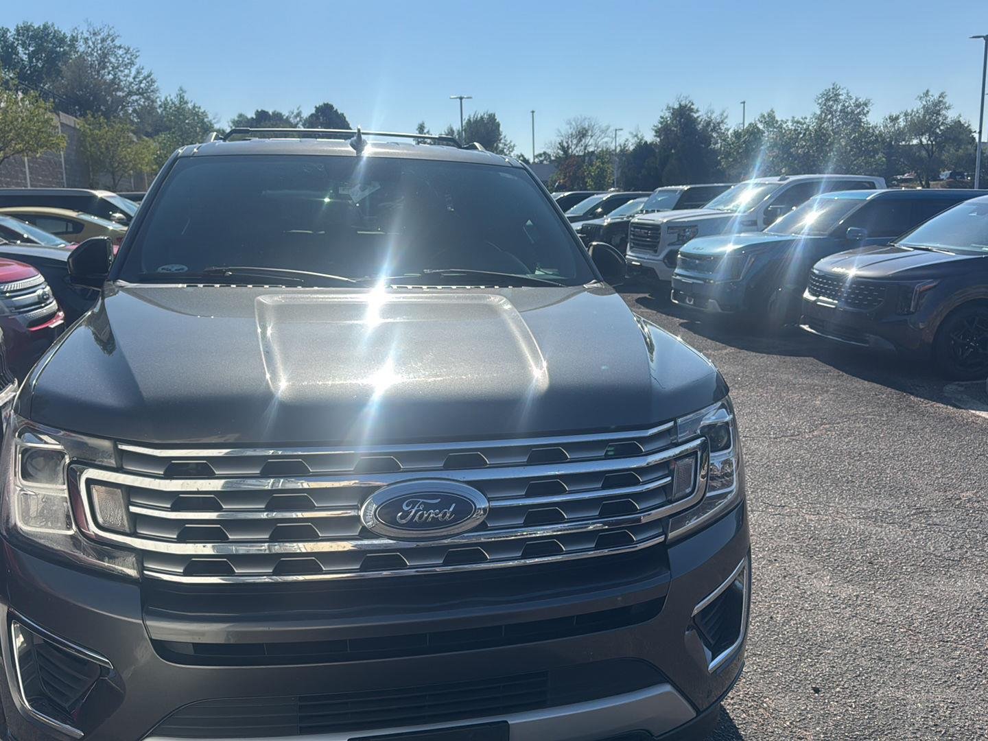 Used 2018 Magnetic Ford Limited image 1