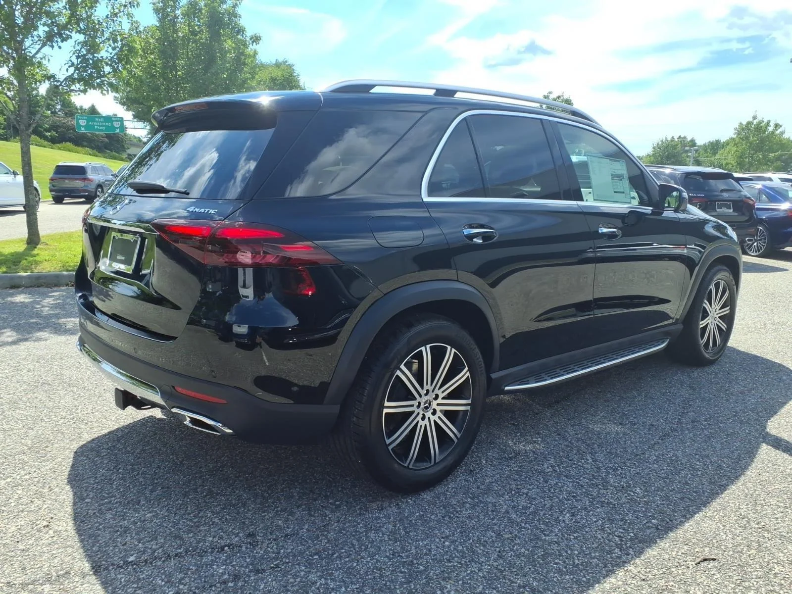 New 2026 BLACK Mercedes-Benz GLE 350 image 6