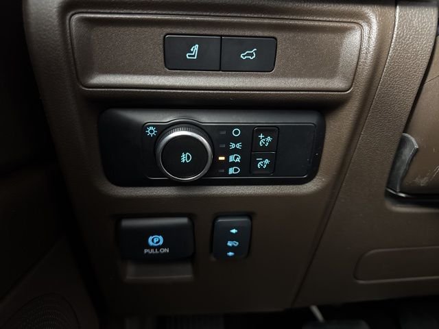 Used 2024 White Ford King Ranch image 21