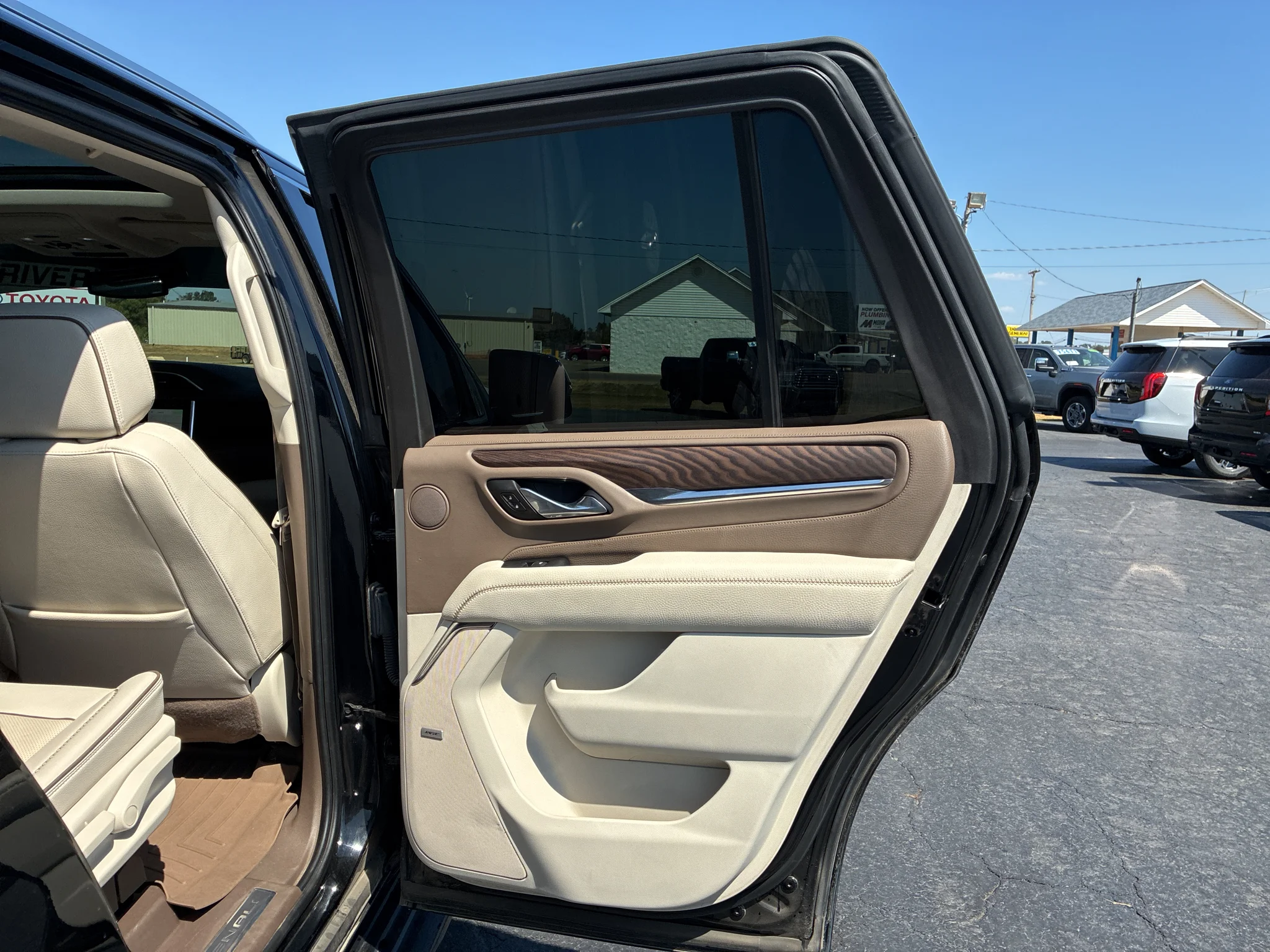 Certified Used 2023 Onyx Black GMC Denali image 17