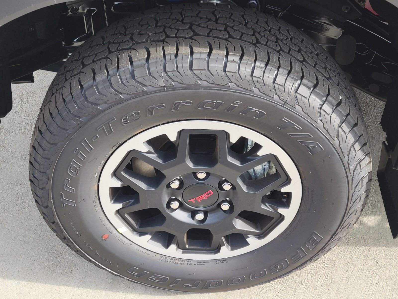 2025 Toyota Tacoma TRD Off Road - Photo 7