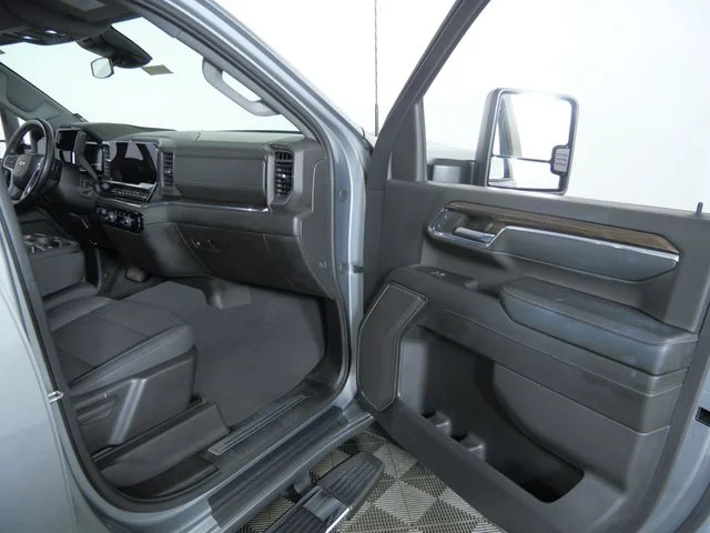 Used 2024 Gray Chevrolet LT image 11