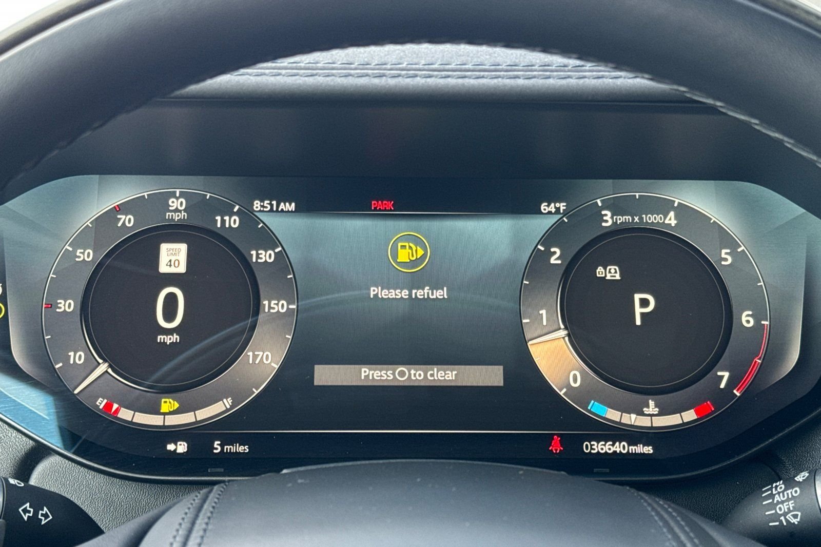 2023 Land Rover Range Rover SE - Photo 30