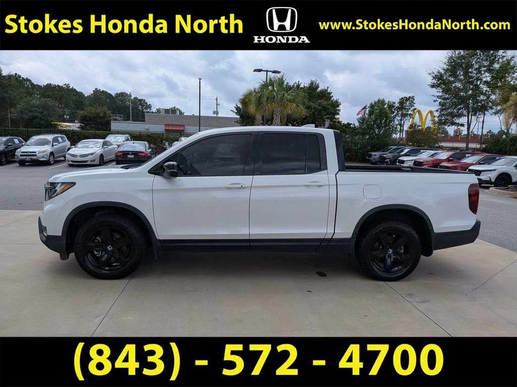 Used 2023  Honda Black Edition image 11